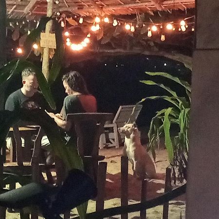 Akoya Beach Park And Cottages Locaroc Bagian luar foto