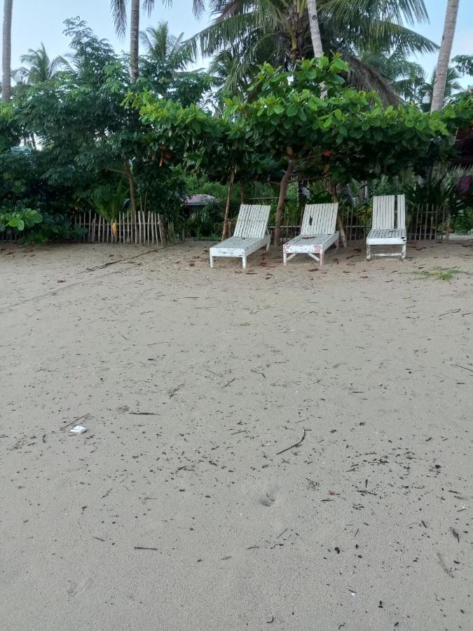 Akoya Beach Park And Cottages Locaroc Bagian luar foto