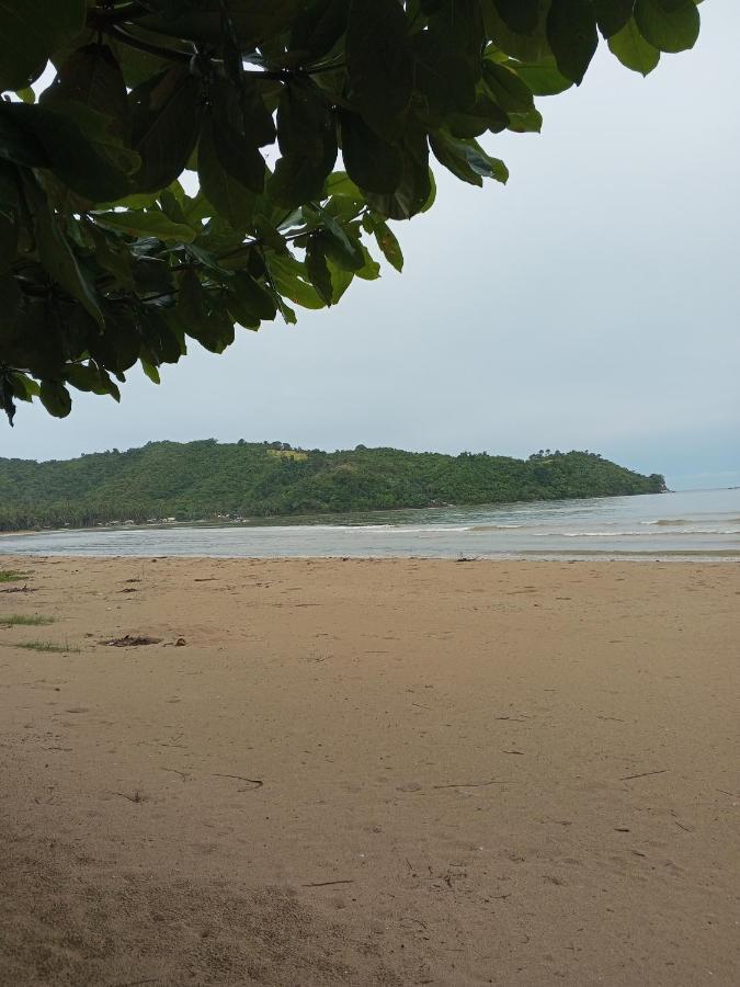 Akoya Beach Park And Cottages Locaroc Bagian luar foto