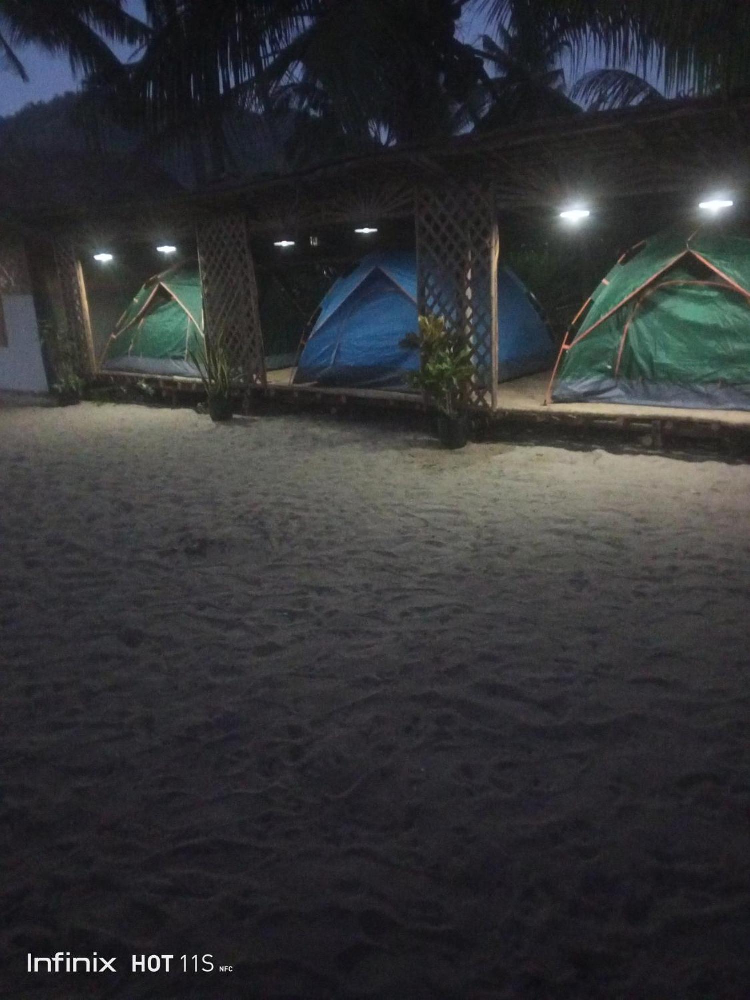 Akoya Beach Park And Cottages Locaroc Bagian luar foto